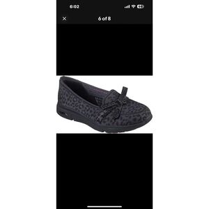 Skechers Women's Martha Stewart‎ Arch Fit-Living Loafer Size 8 Black